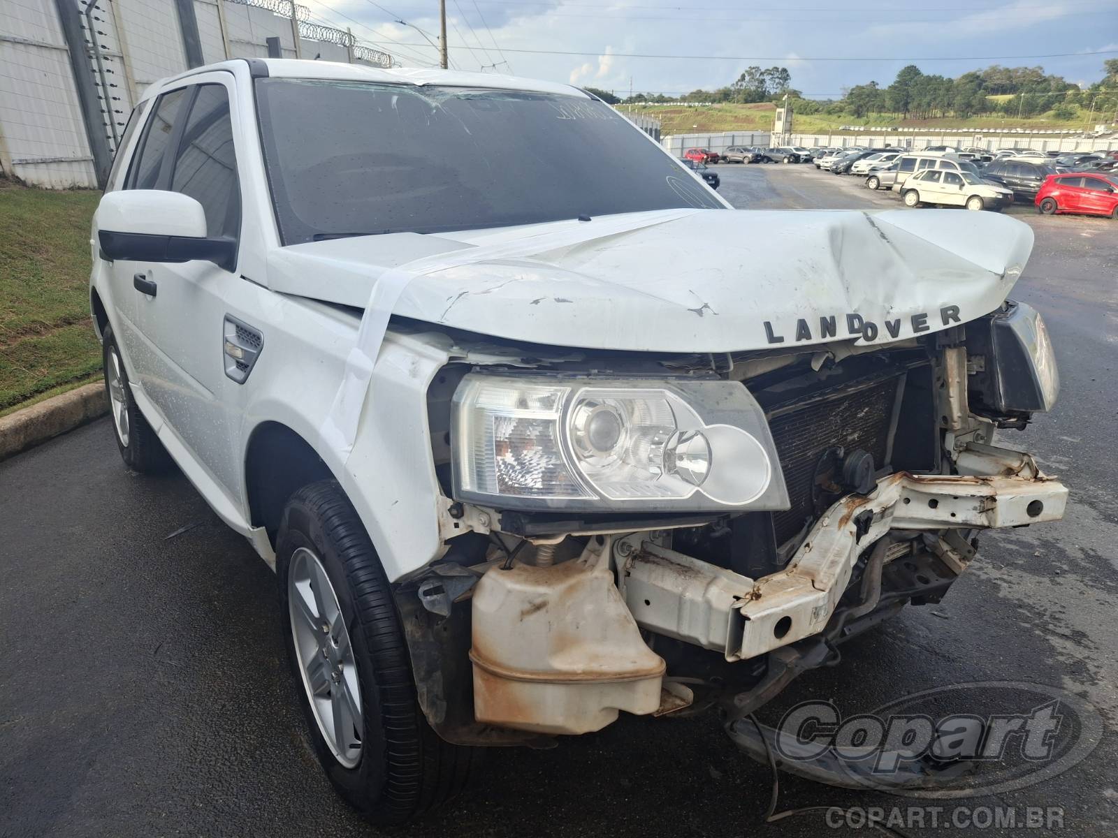 Veículo Land Rover Freelander Land Rover Freelander 2.2 SD4 Turbo 2011 em leilão