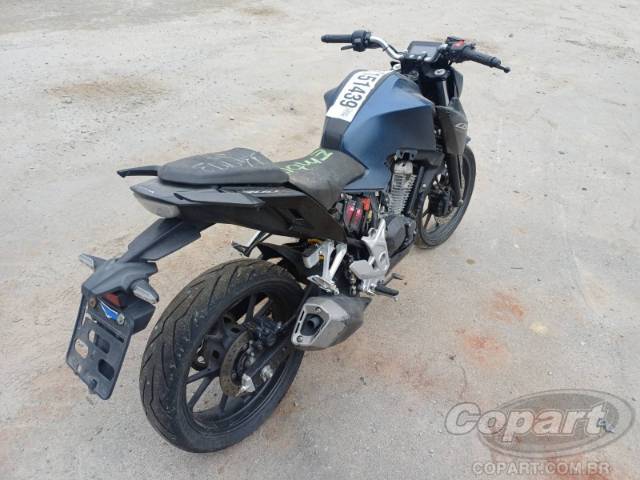 2025 HONDA CB 300F 