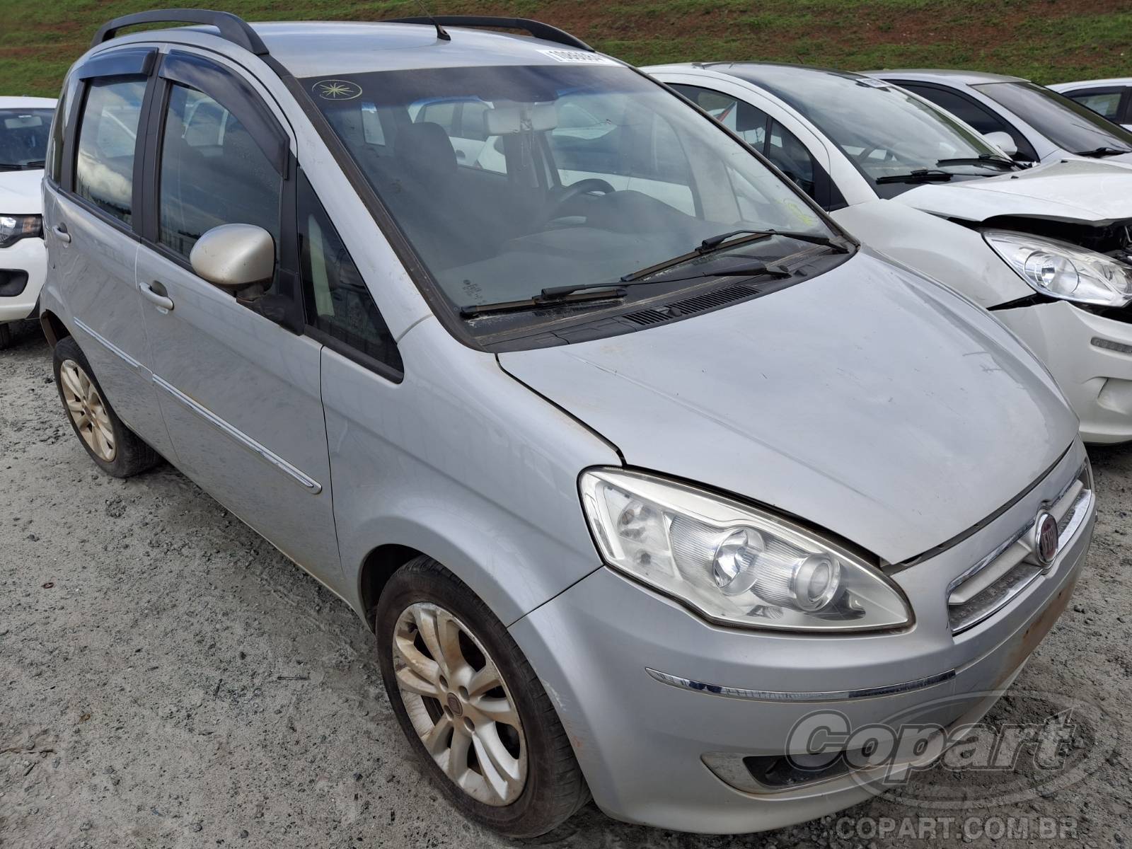 Veículo Fiat Idea Fiat Idea Essence 1.6 16V E.torQ 2014 2014 em leilão