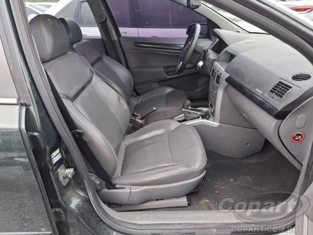 2011 CHEVROLET VECTRA 