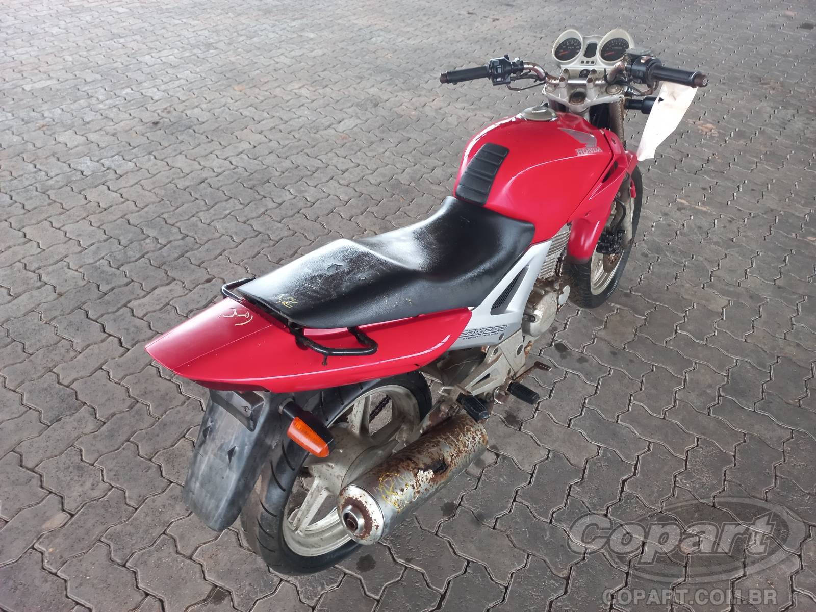 Foto 4: 2004 HONDA CBX 250