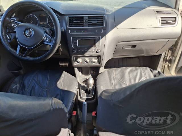 2015 VOLKSWAGEN FOX 