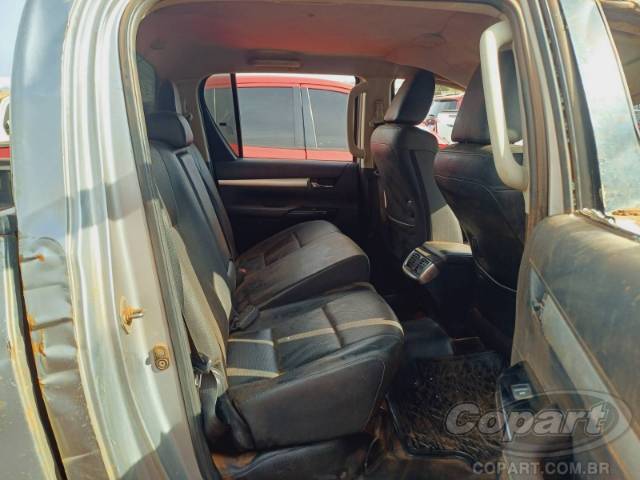 2022 TOYOTA HILUX CD 