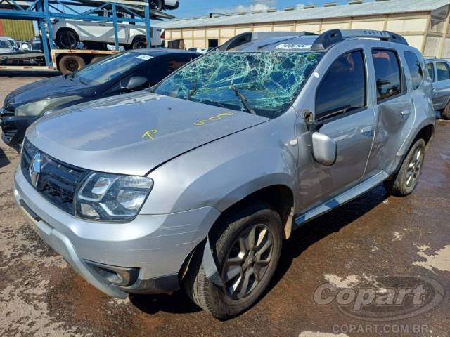 2017 RENAULT DUSTER 