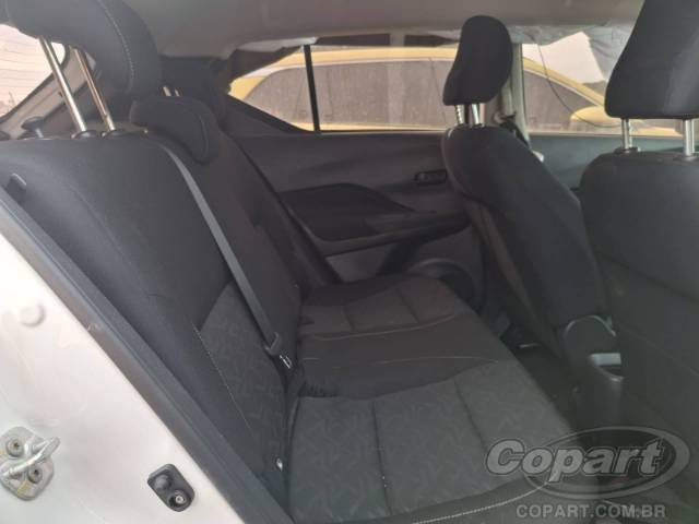 2025 NISSAN Kicks Play 
