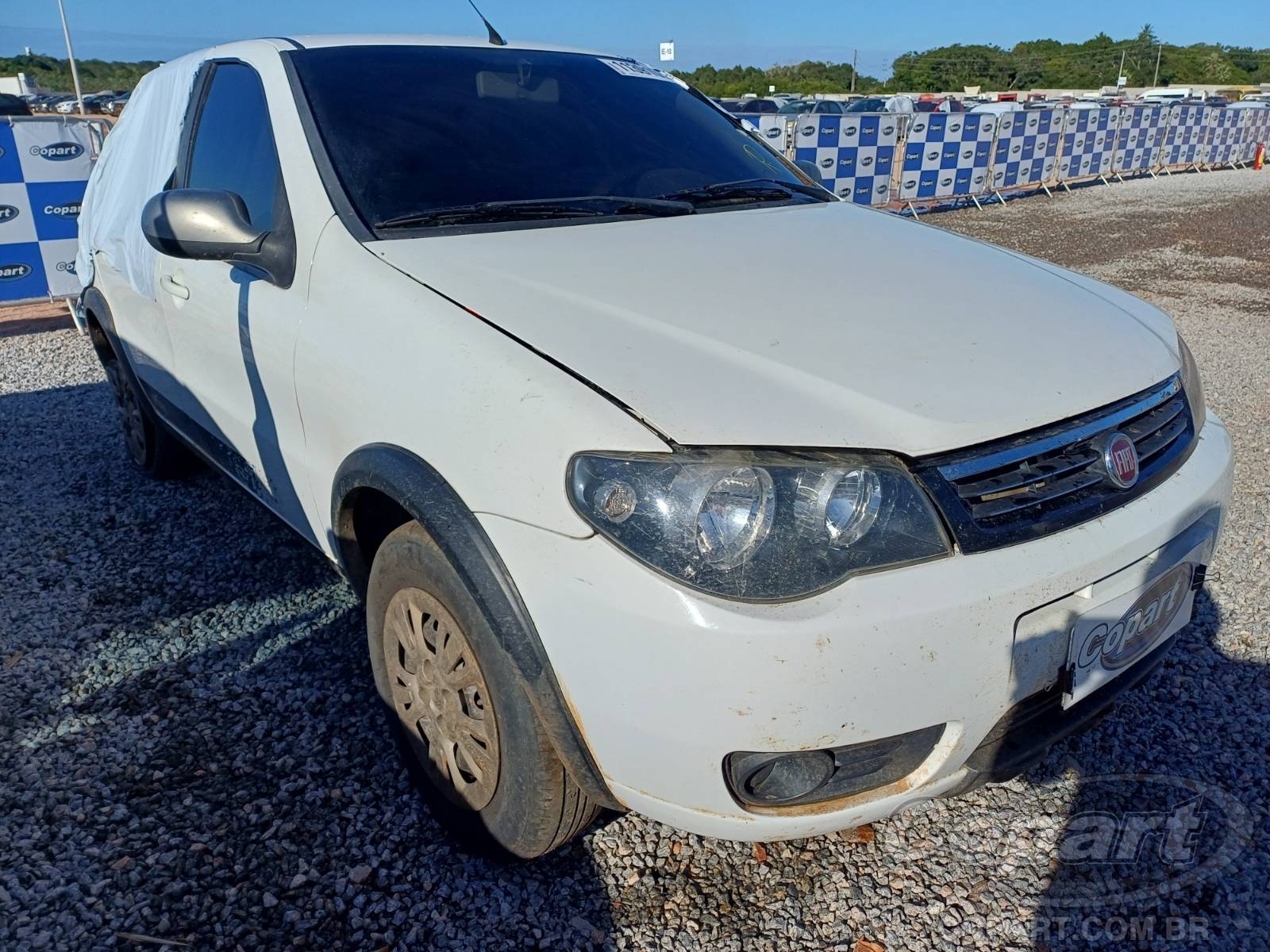 Veículo Fiat Palio FIAT PALIO 2015 Colisão 2015 em leilão