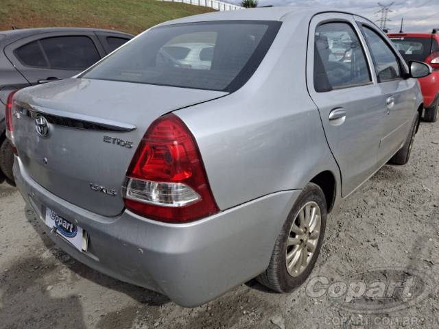 2014 TOYOTA ETIOS SEDA 