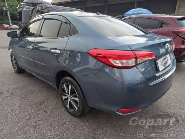 2019 TOYOTA YARIS SEDA 