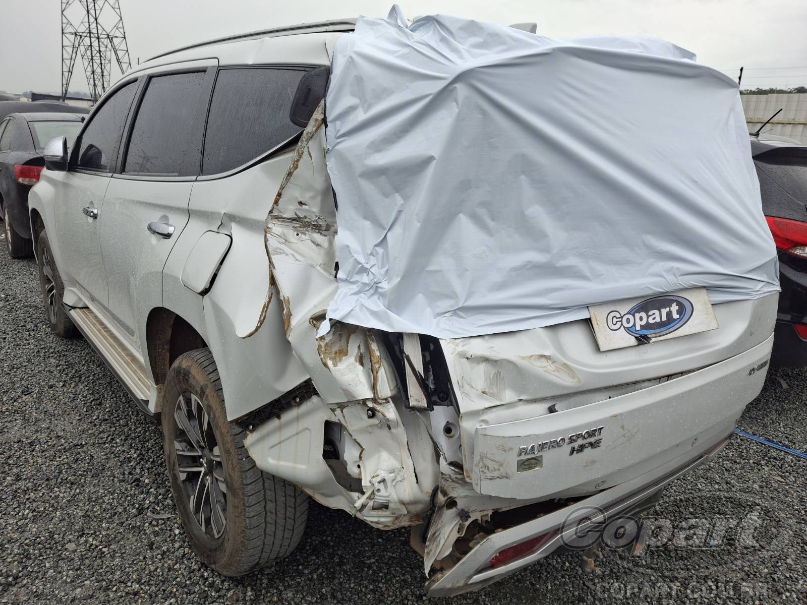 2024 MITSUBISHI PAJERO SPORT — foto 3 de 13