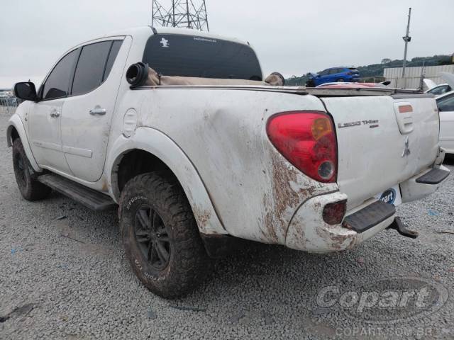 2015 MITSUBISHI L200 TRITON 