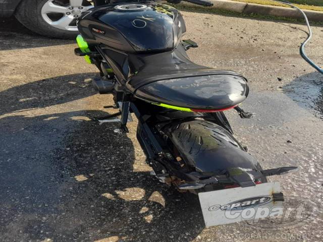 2024 TRIUMPH TRIDENT 