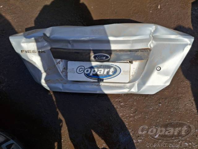 2009 FORD FIESTA SEDAN 