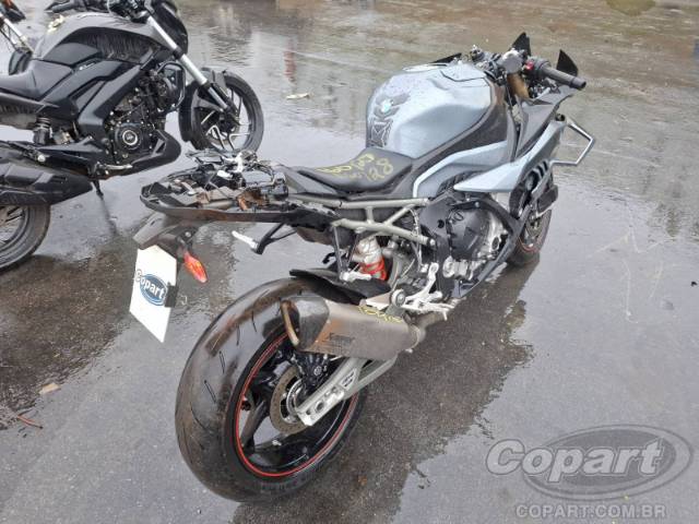 2026 BMW S 1000 
