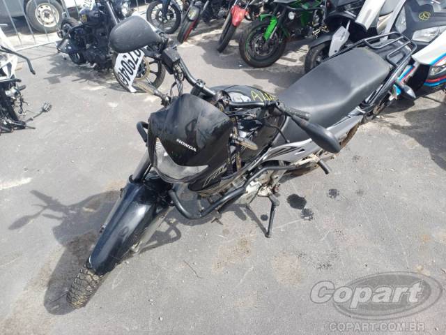2007 HONDA NX4 