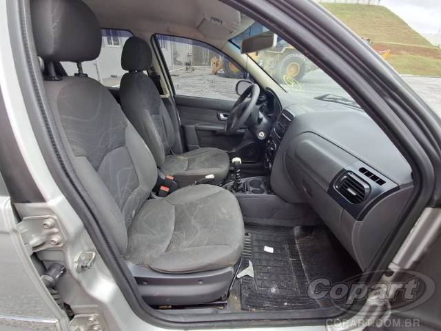 2013 FIAT SIENA 