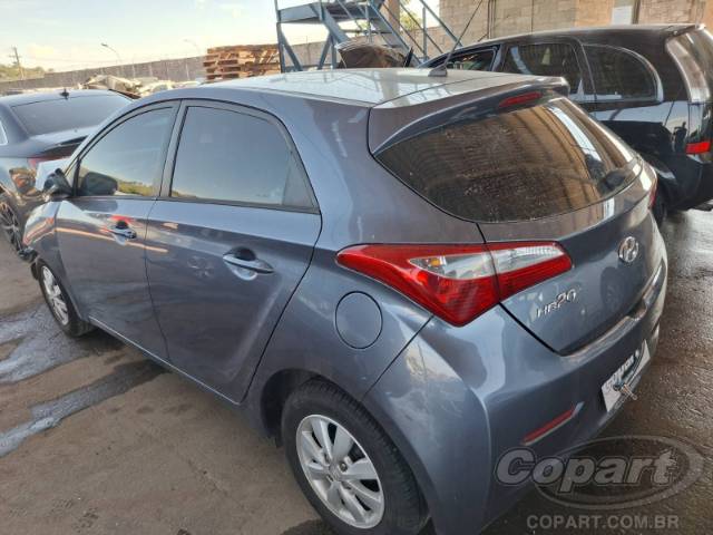 2015 HYUNDAI HB20 