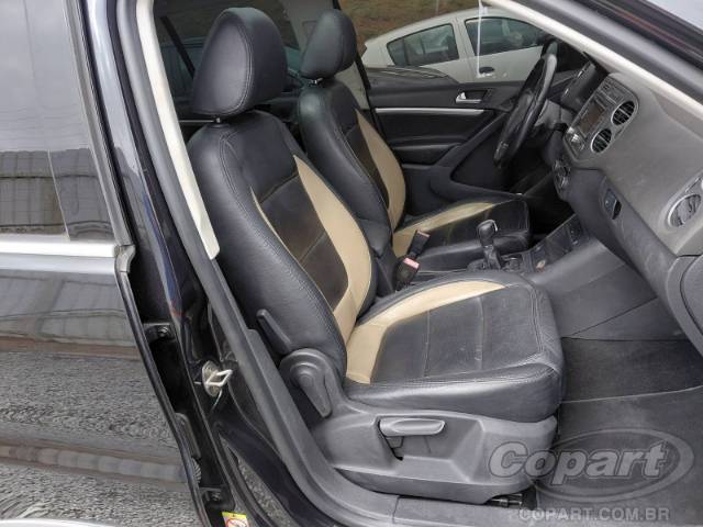 2012 VOLKSWAGEN TIGUAN 