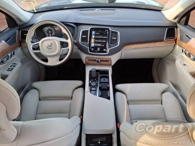 2021 VOLVO XC90 