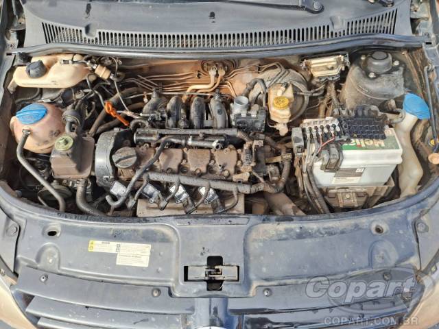 2013 VOLKSWAGEN FOX 