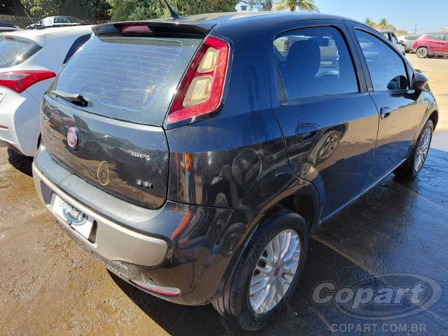 2013 FIAT PUNTO 