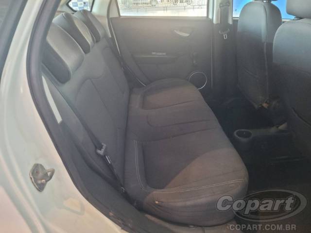 2013 FIAT GRAND SIENA 