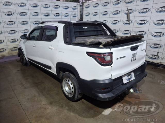 2023 FIAT STRADA CD 