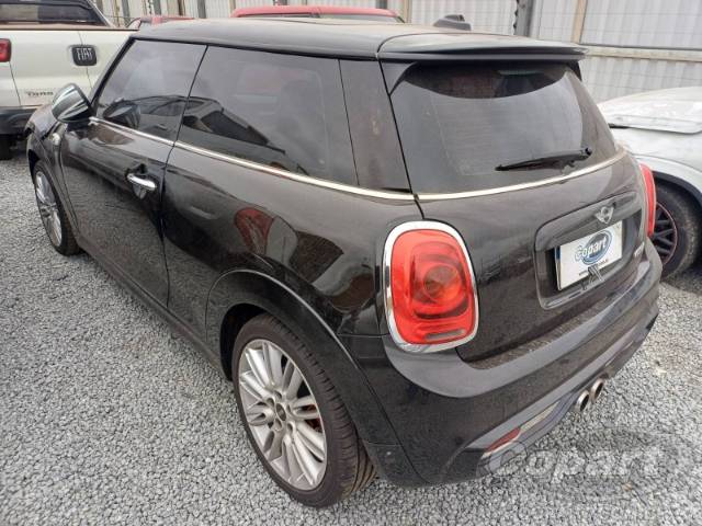 2015 MINI COOPER 