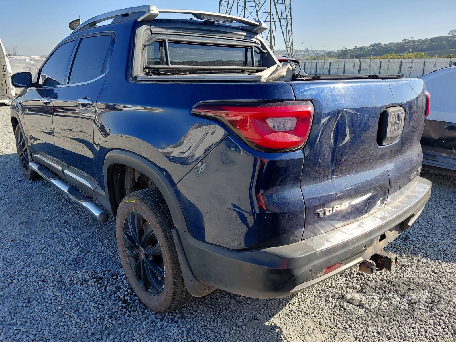 Foto 3: 2020 FIAT TORO