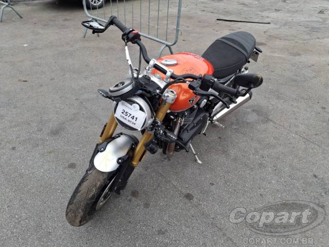 2025 TRIUMPH SPEED TWIN 