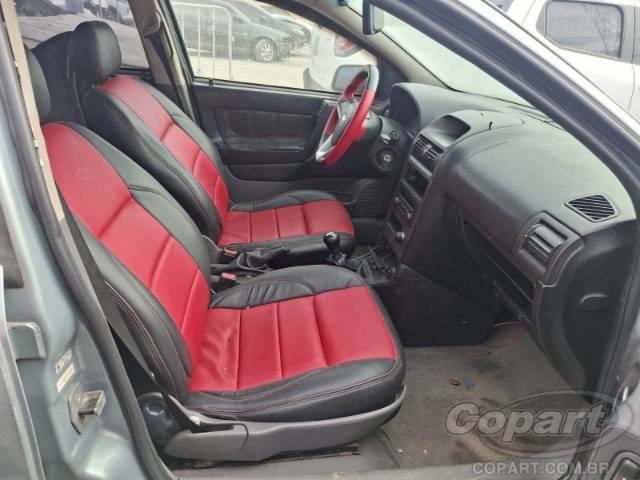2003 CHEVROLET ASTRA SEDAN 