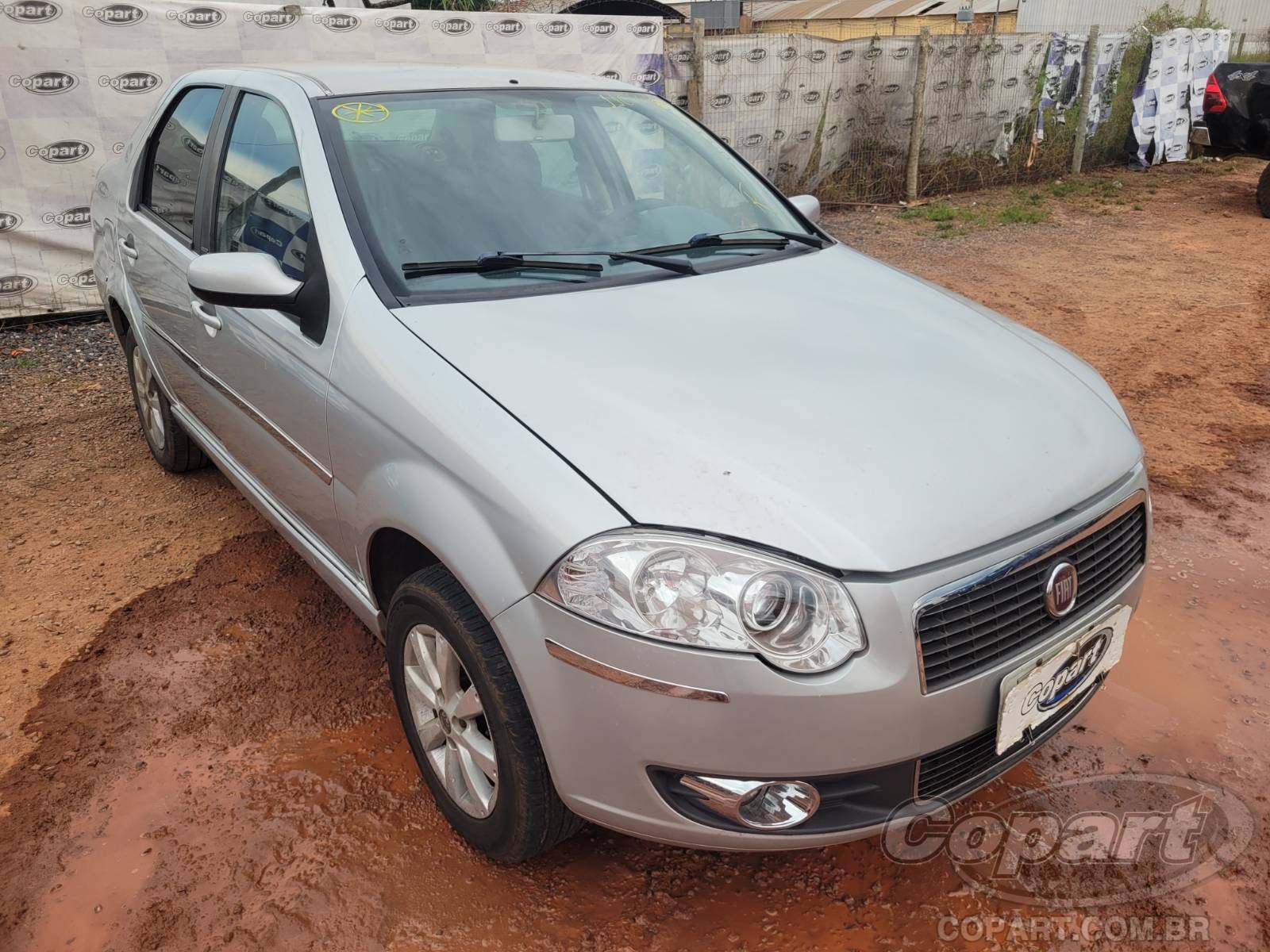 Veículo Fiat Siena Fiat Siena ELX 1.4 Fire 2009 Conservado 2009 em leilão