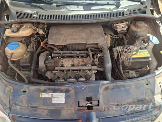 2013 VOLKSWAGEN FOX 