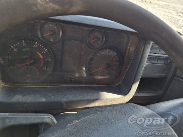 2017 VOLKSWAGEN WORKER 