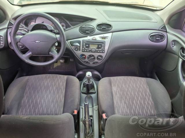 2006 FORD FOCUS SEDAN 