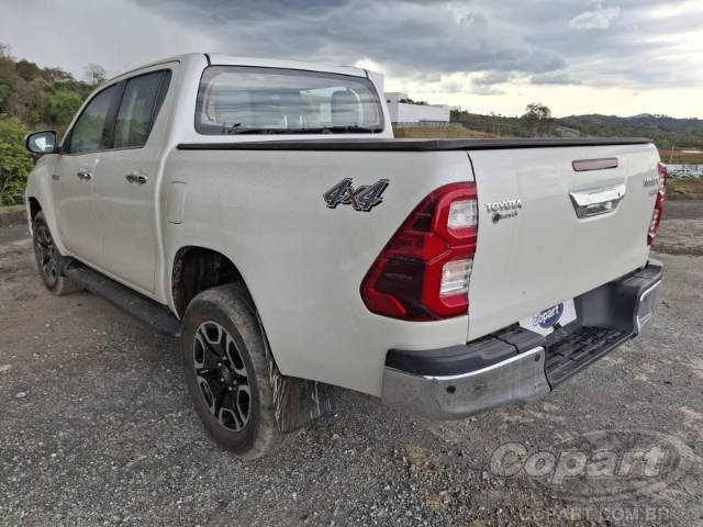 2021 TOYOTA HILUX CD 