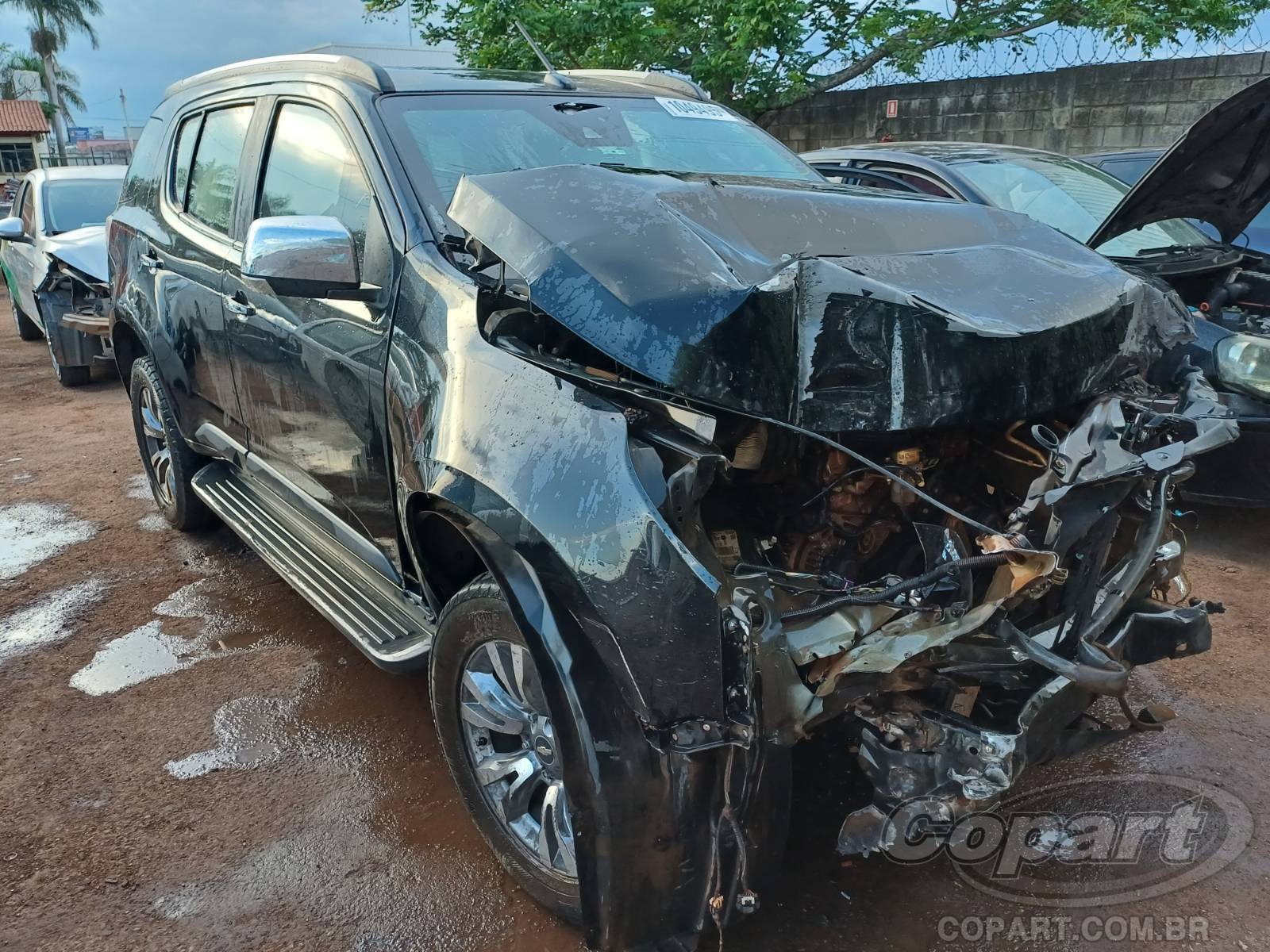 Veículo GM - Chevrolet Trailblazer CHEVROLET TRAILBLAZER LTZ AT 3.6 V6 SIDI 2016 2017 em leilão