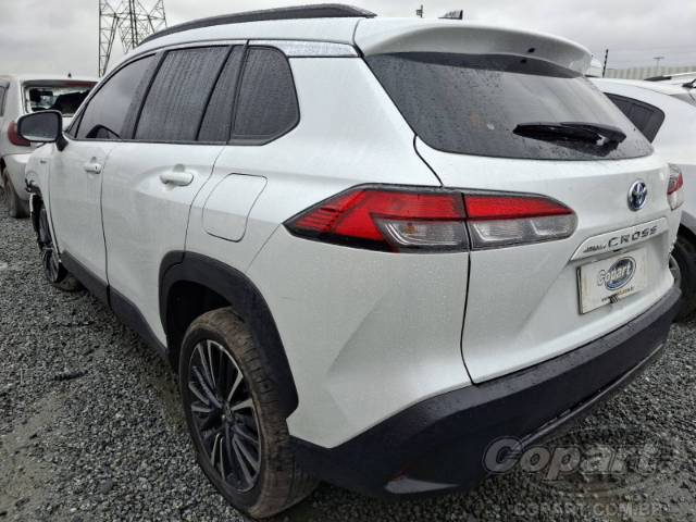 2026 TOYOTA COROLLA CROSS 