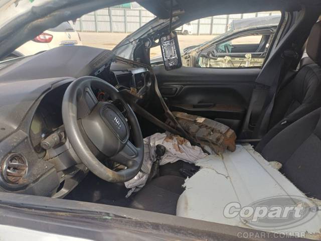2025 FIAT STRADA 