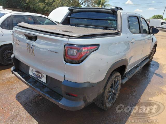 2024 FIAT STRADA CD 
