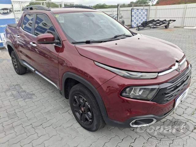 2017 FIAT TORO 