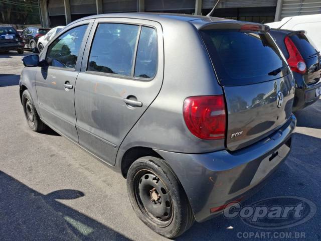 2013 VOLKSWAGEN FOX 