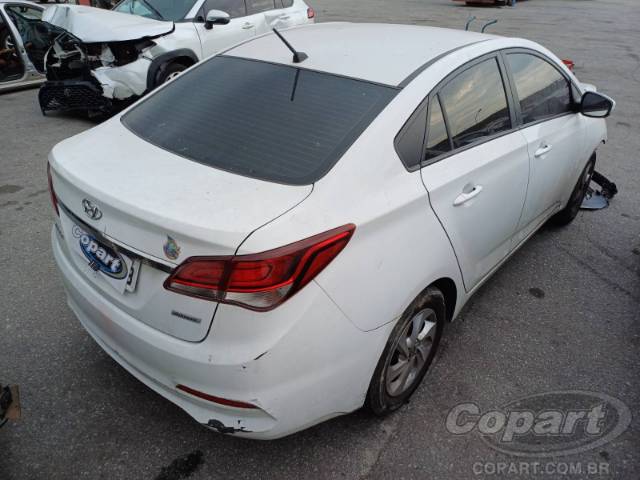 2017 HYUNDAI HB20S 