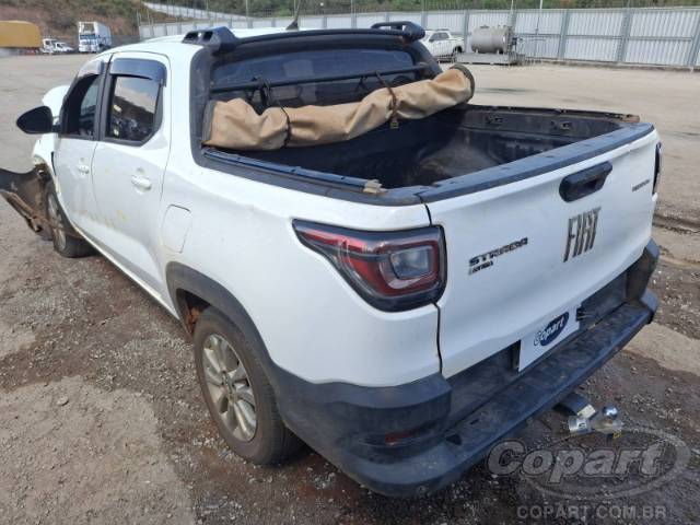 2025 FIAT STRADA CD 