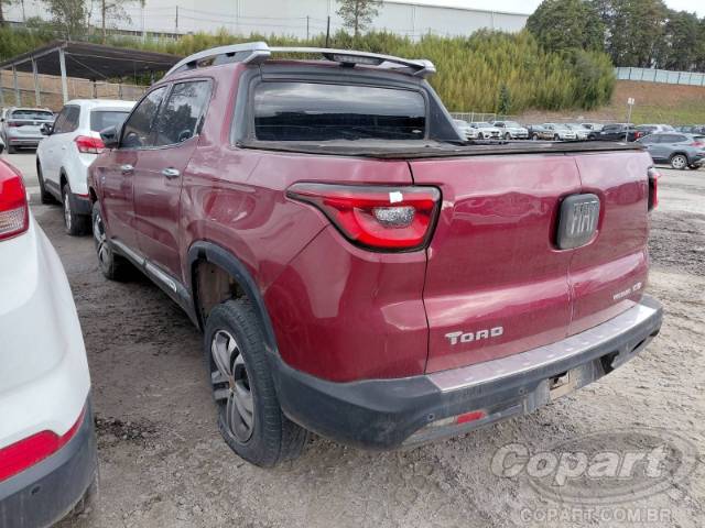 2017 FIAT TORO 
