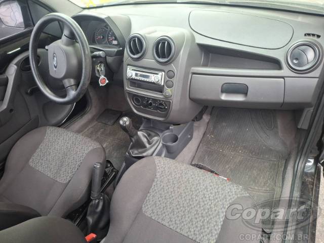 2013 FORD KA 