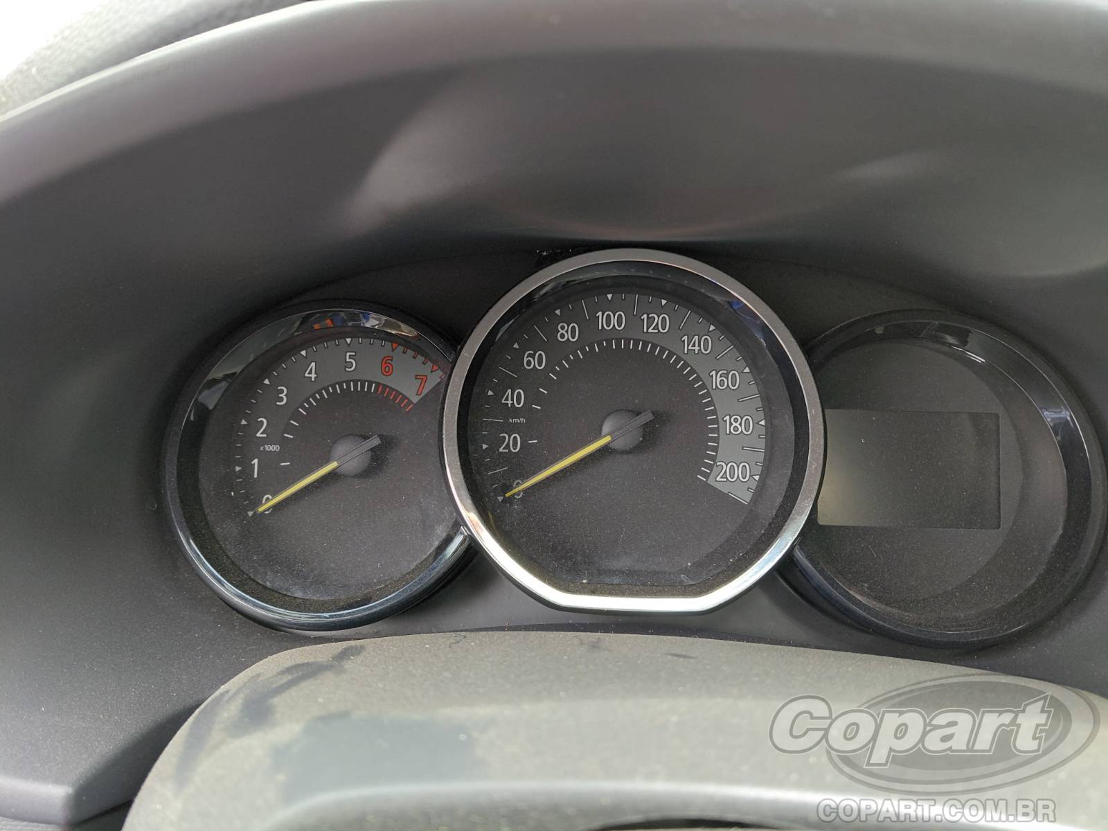 Foto 8 de 13: 2023 RENAULT SANDERO