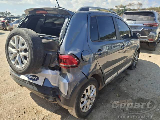 2016 VOLKSWAGEN FOX 