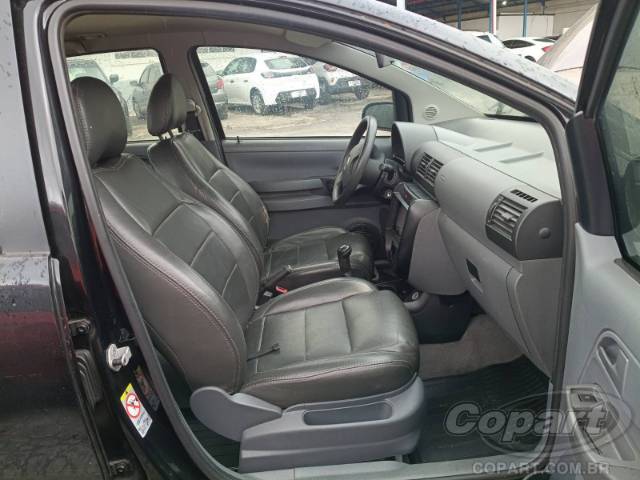 2010 VOLKSWAGEN SPACEFOX 