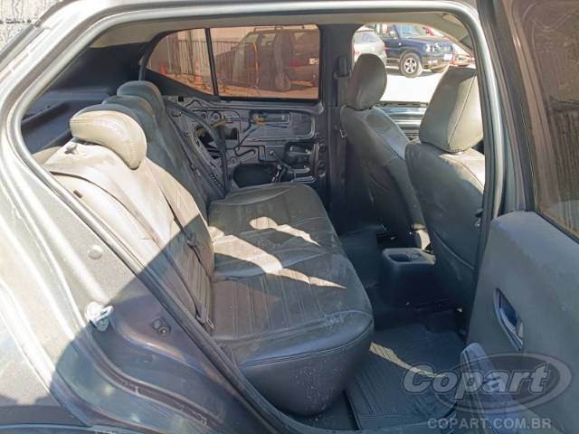 2017 NISSAN KICKS 