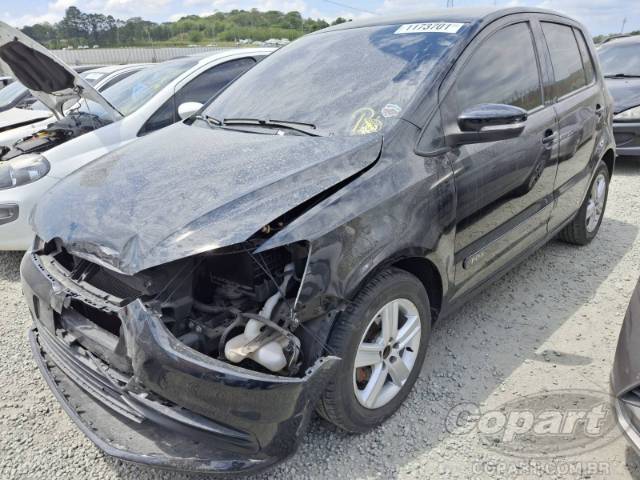 2016 VOLKSWAGEN FOX 